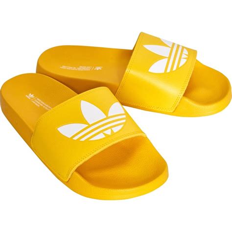 adidas slippers geel heren|adidas bad slippers.